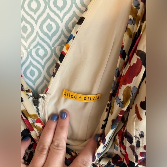 Alice + Olivia Silk Blend Mini Wrap Dress -S - Picture 3 of 8